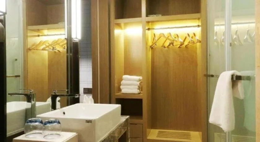 Echarm Hotel Wuhan Hankou Station Changgang Road Metro Station