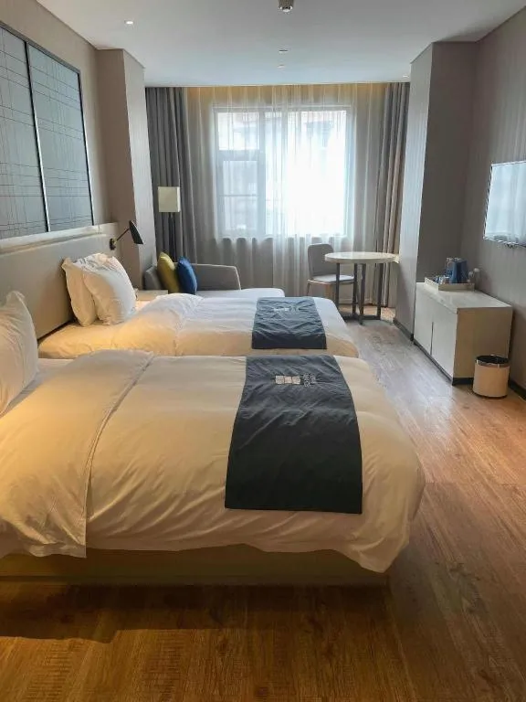Bed in Echarm Hotel Wuhan Hankou Station Changgang Road Metro Station