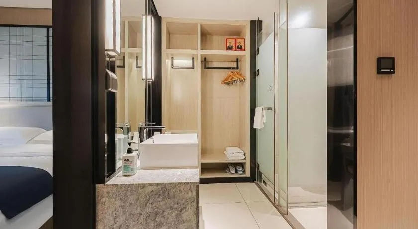 Bed in Echarm Hotel Wuhan Hankou Station Changgang Road Metro Station