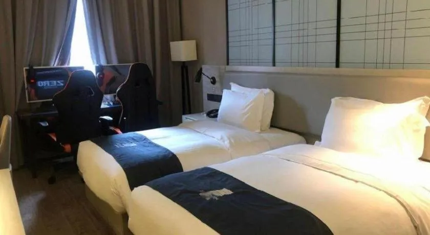 Bed in Echarm Hotel Wuhan Hankou Station Changgang Road Metro Station
