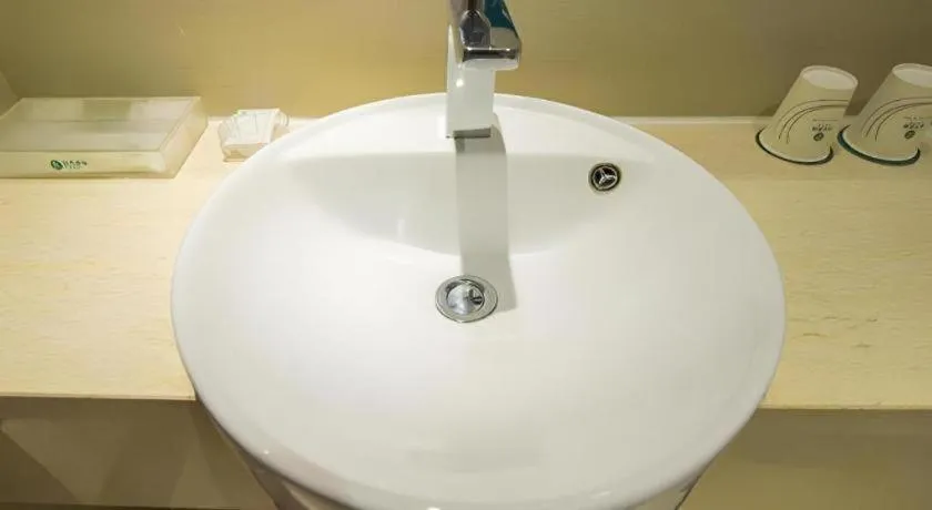 City Comfort Inn Wuhan Guanggu Textile University