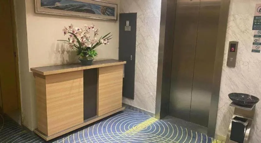 City Comfort Inn Wuhan Guanggu Textile University