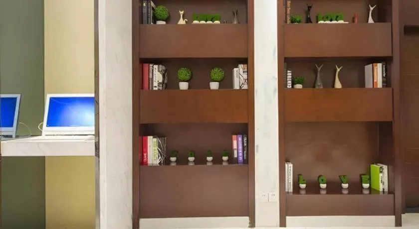 City Comfort Inn Wuhan Guanggu Textile University