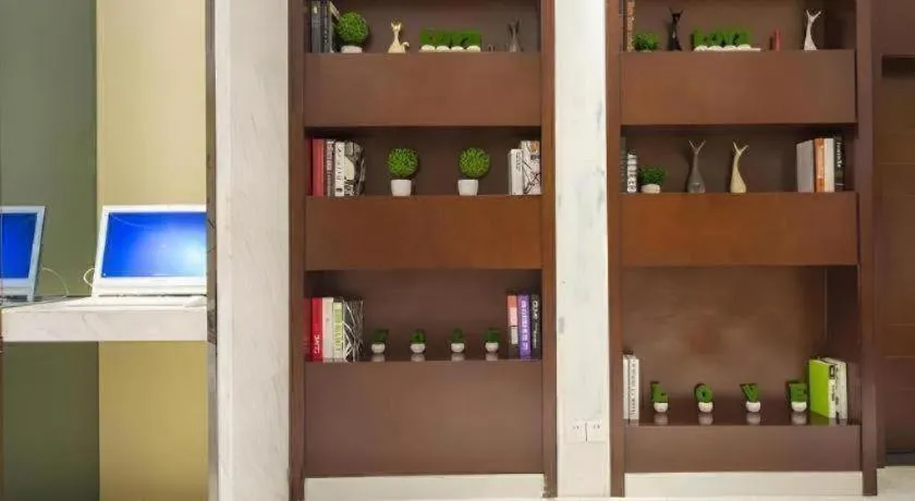 City Comfort Inn Wuhan Guanggu Textile University