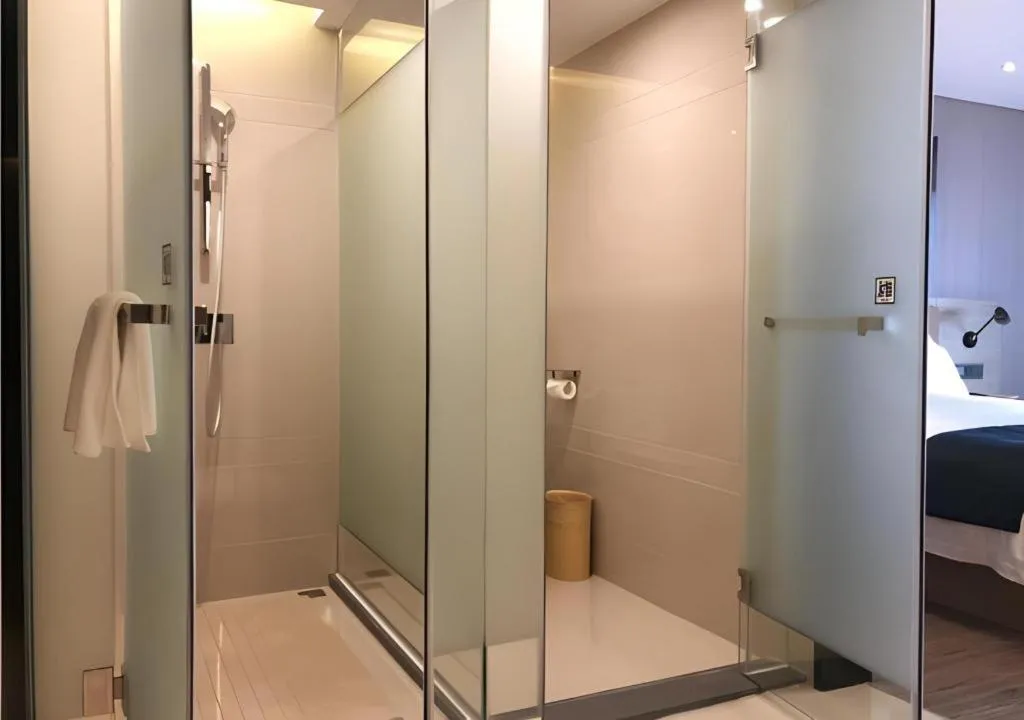 Echarm Hotel Nanning Guangxi University Xinyang Longteng District Maternal and Child Hospital