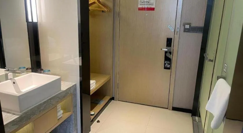 Echarm Hotel Nanning Guangxi University Xinyang Longteng District Maternal and Child Hospital