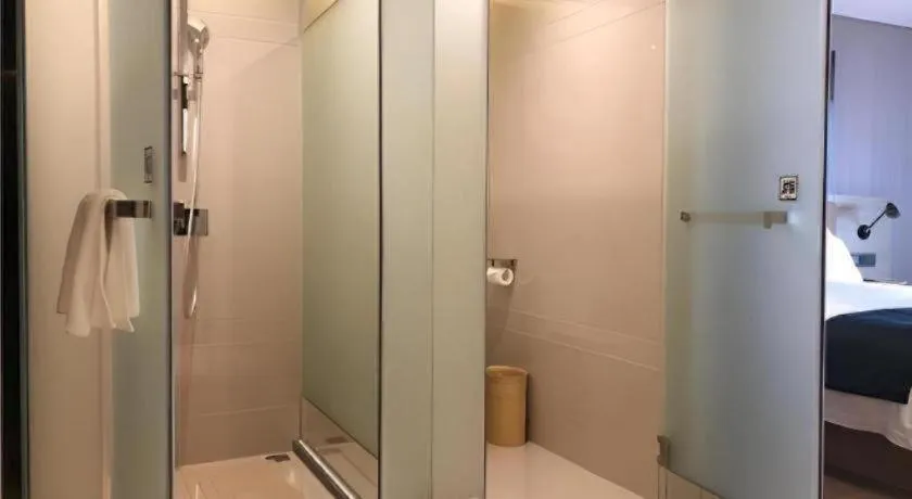 Echarm Hotel Nanning Guangxi University Xinyang Longteng District Maternal and Child Hospital