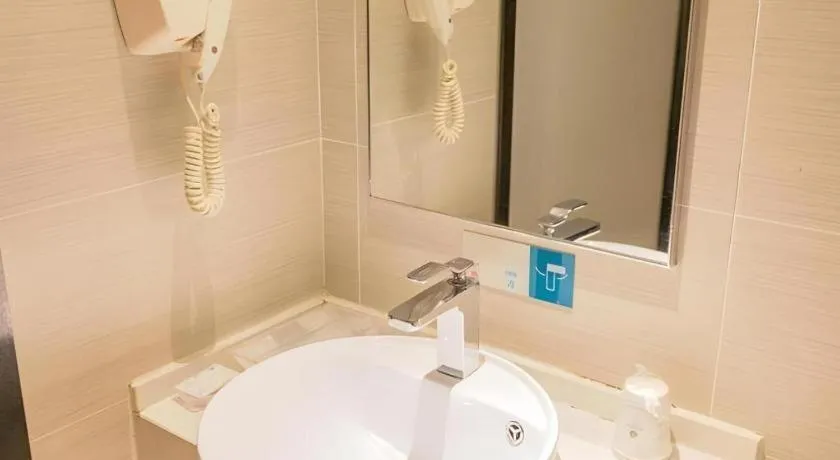 City Comfort Inn Wuhan Jianghan Road Liuduqiao Metro Station