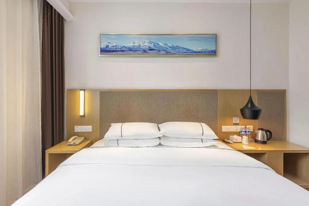 Bed in City Comfort Inn Wuhan Jianghan Road Liuduqiao Metro Station