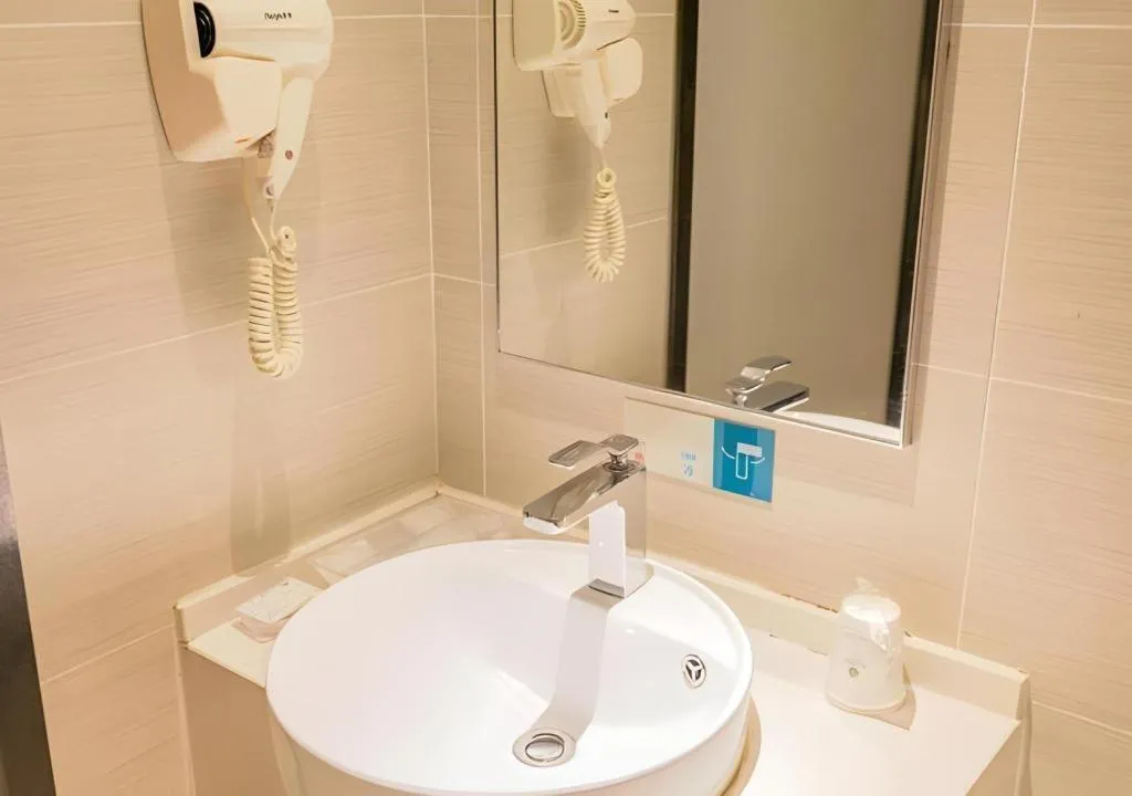 City Comfort Inn Wuhan Jianghan Road Liuduqiao Metro Station