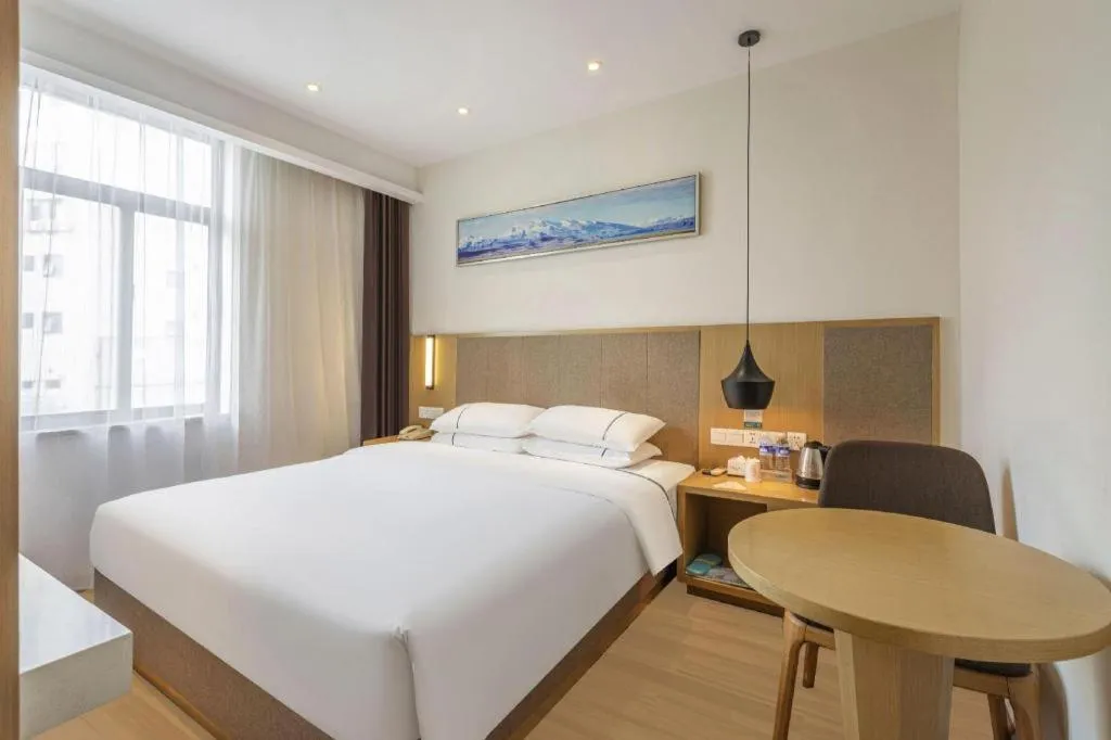 Bed in City Comfort Inn Wuhan Jianghan Road Liuduqiao Metro Station