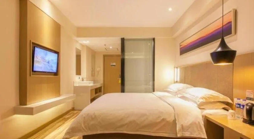 Bed in City Comfort Inn Wuhan Jianghan Road Liuduqiao Metro Station