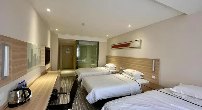 Bed in City Comfort Inn Hankou Railway Station Tangjiadun Wanda Plaza