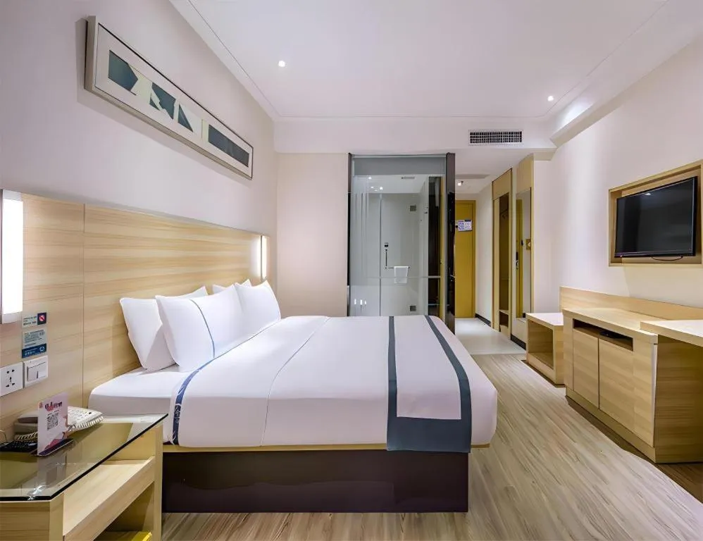 Bed in City Comfort Inn Hankou Railway Station Tangjiadun Wanda Plaza