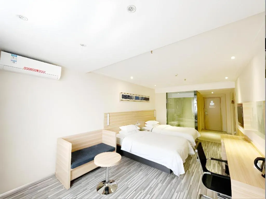 Bed in City Comfort Inn Hankou Railway Station Tangjiadun Wanda Plaza