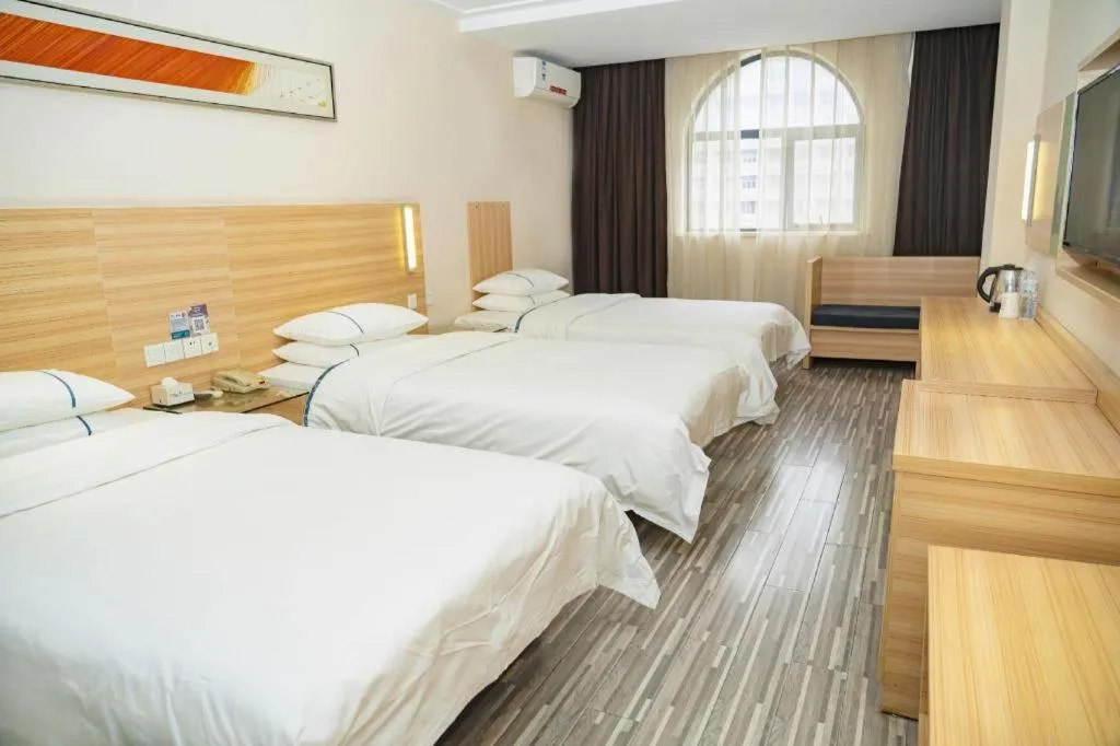 Bed in City Comfort Inn Hankou Railway Station Tangjiadun Wanda Plaza