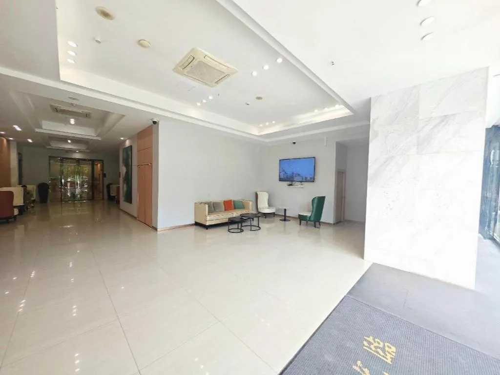 City Comfort Inn Wuhan Sports Center Sanjiaohu Metro Station