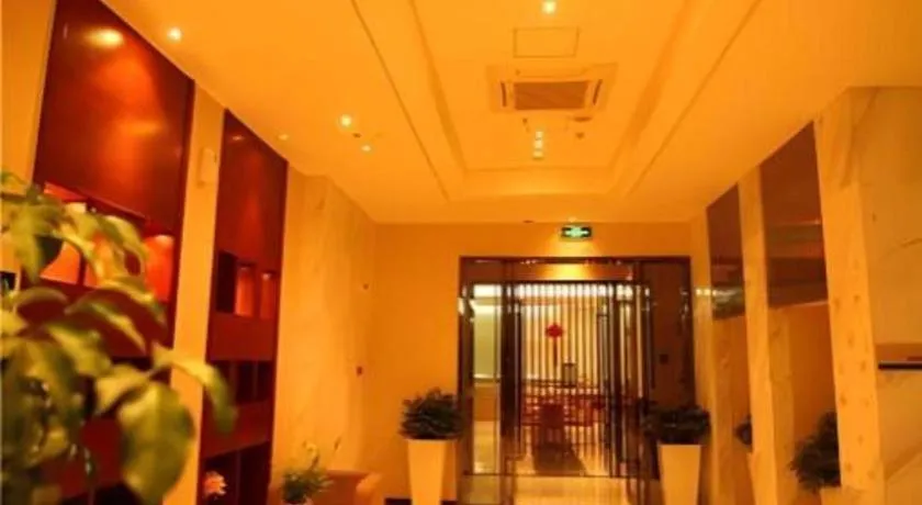 City Comfort Inn Wuhan Sports Center Sanjiaohu Metro Station