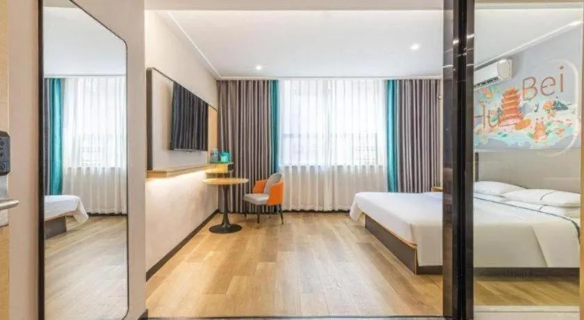 Bed in City Comfort Inn Wuhan Dream Times Jiedaokou