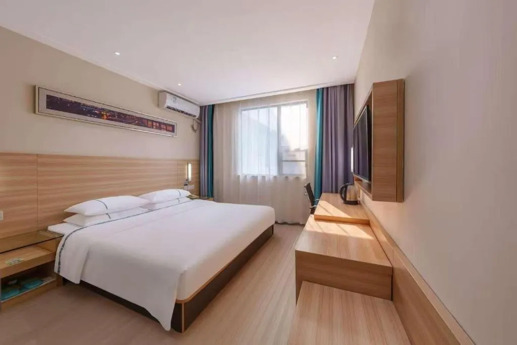 Bed in City Comfort Inn Wuhan Dream Times Jiedaokou