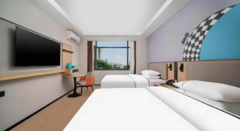 Bed in City Comfort Inn Guangzhou Tower Kecun Metro Station Dunhe