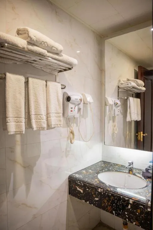 Borrman Hotel Guilin High-speed Railway North Station Evergrande Plaza