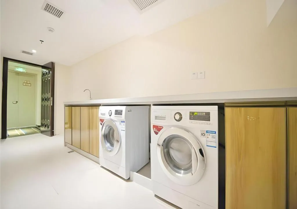 Borrman Hotel Guilin High-speed Railway North Station Evergrande Plaza