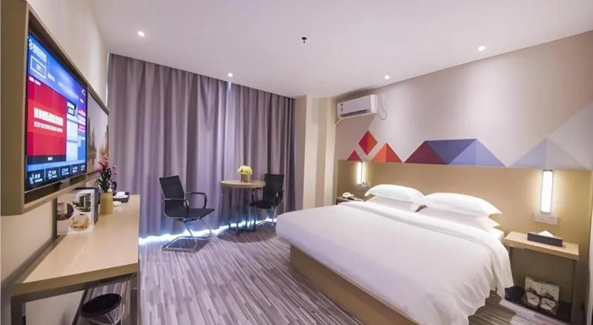 Bed in Borrman Hotel Guilin High-speed Railway North Station Evergrande Plaza