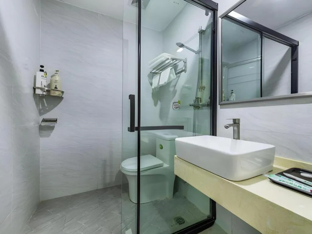 Ying Feng Yuan Hotel