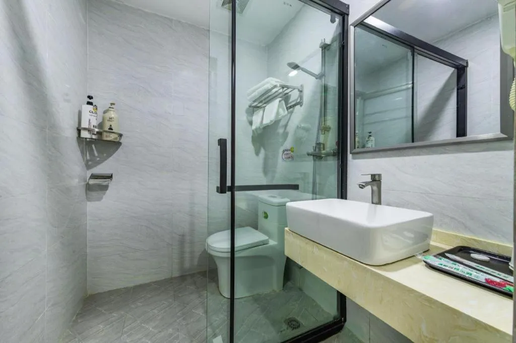 Ying Feng Yuan Hotel