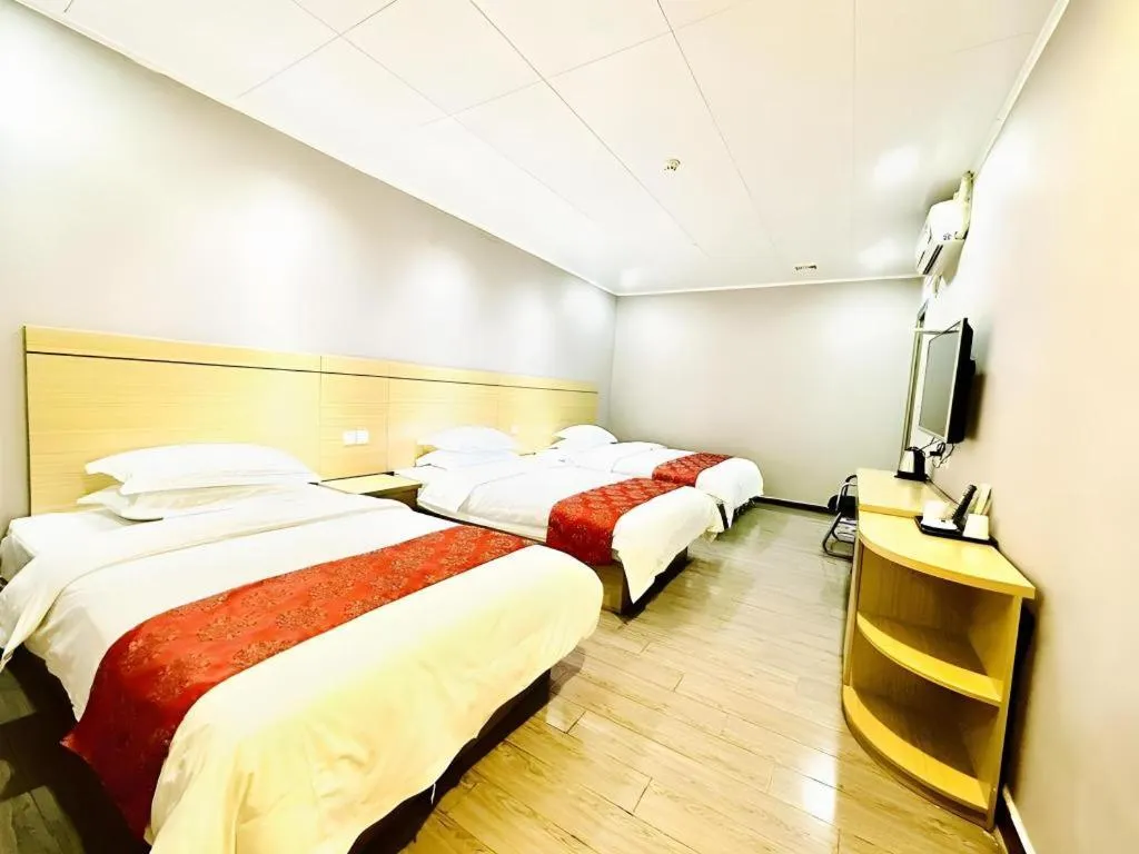 Bed in Ying Feng Yuan Hotel