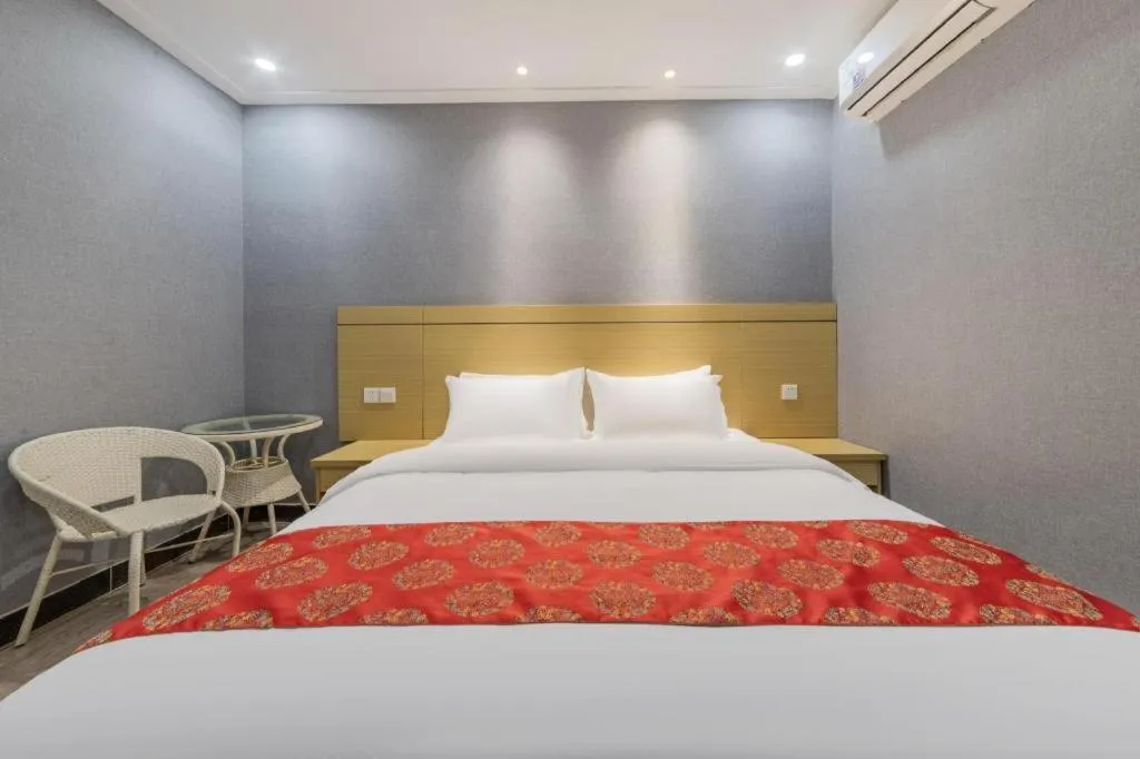 Bed in Ying Feng Yuan Hotel