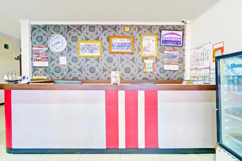 OYO Maleo Exclusive Residence near Universitas Kristen Maranatha