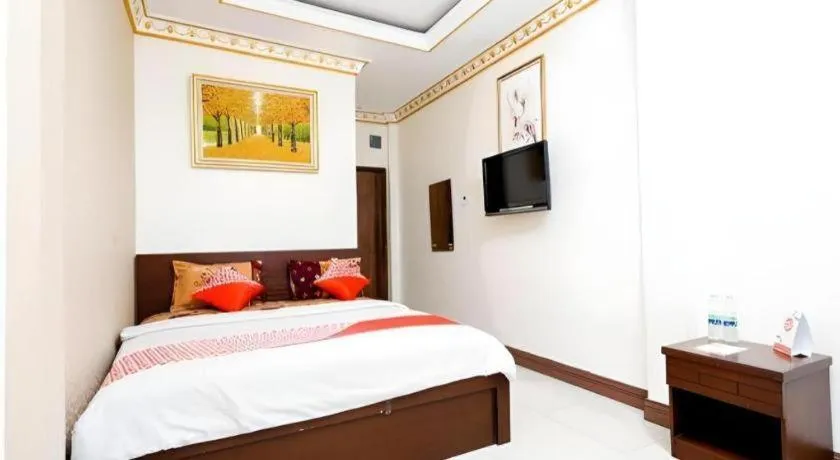 Bed in OYO Maleo Exclusive Residence near Universitas Kristen Maranatha