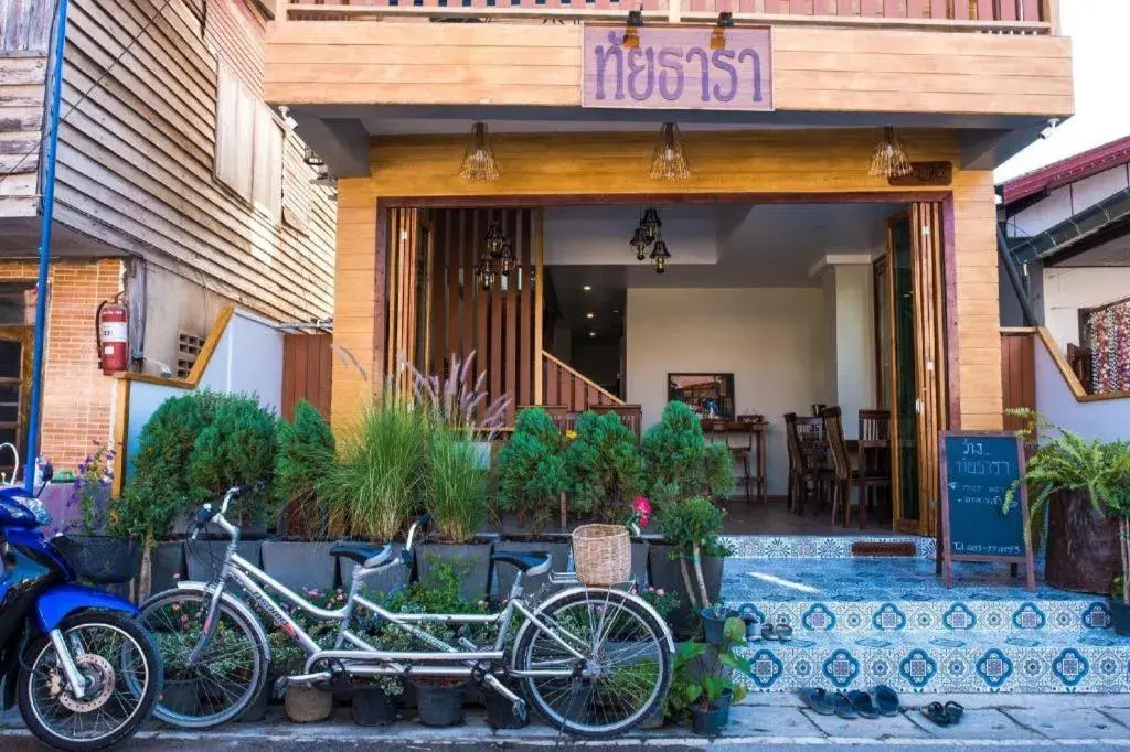 Thaitara Chiangkhan Thaitara Chiangkhan