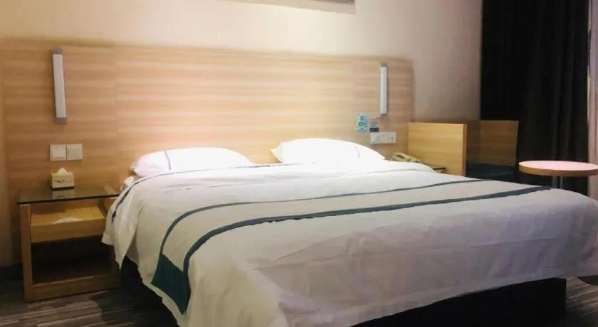 Bed in City Comfort Inn Wuhan Tianhe Airport Julong Avenue Metro Station