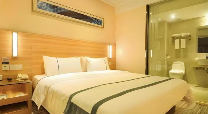 Bed in City Comfort Inn Wuhan Tianhe Airport Julong Avenue Metro Station