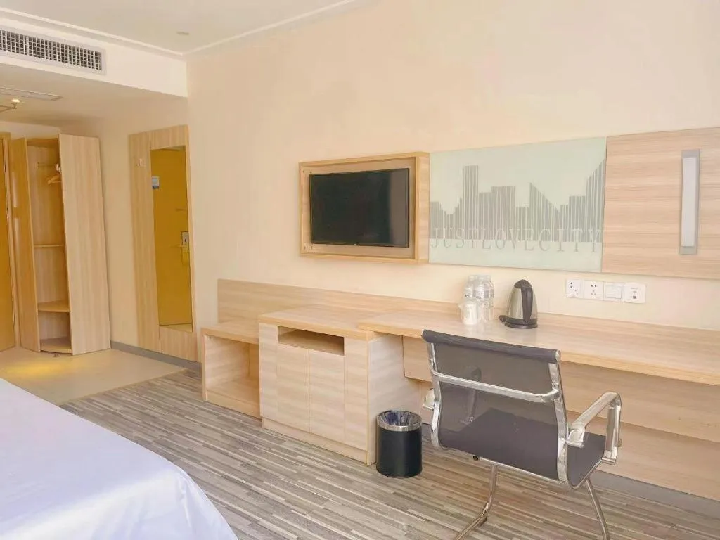 Bed in City Comfort Inn Wuhan Tianhe Airport Julong Avenue Metro Station