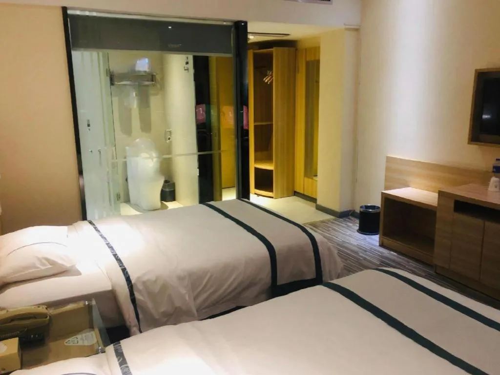 Bed in City Comfort Inn Wuhan Tianhe Airport Julong Avenue Metro Station