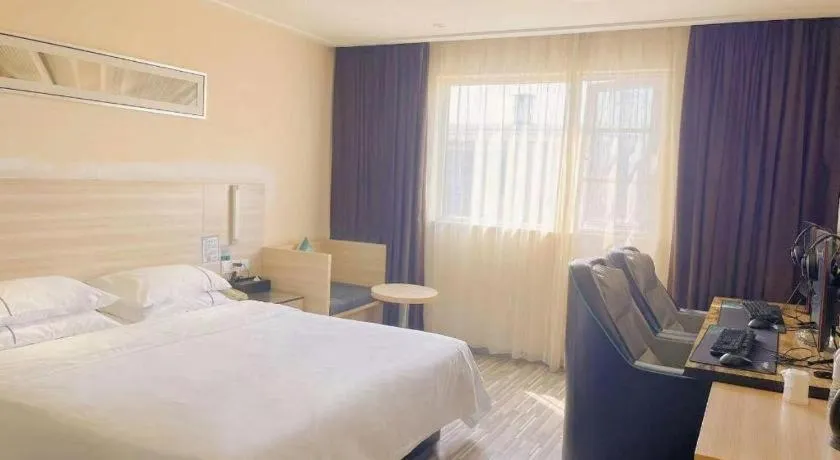 Bed in City Comfort Inn Wuhan Tianhe Airport Julong Avenue Metro Station