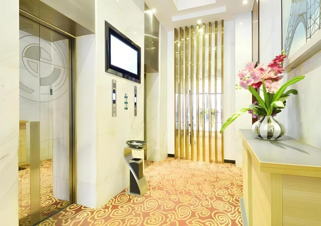 City Comfort Inn Wuhan Tianhe Airport Julong Avenue Metro Station