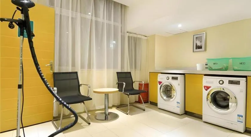 City Comfort Inn Wuhan Tianhe Airport Julong Avenue Metro Station