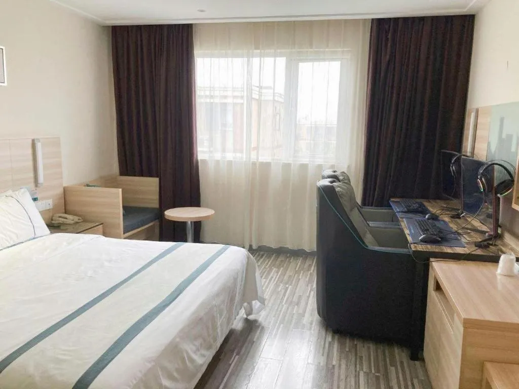 Bed in City Comfort Inn Wuhan Tianhe Airport Julong Avenue Metro Station
