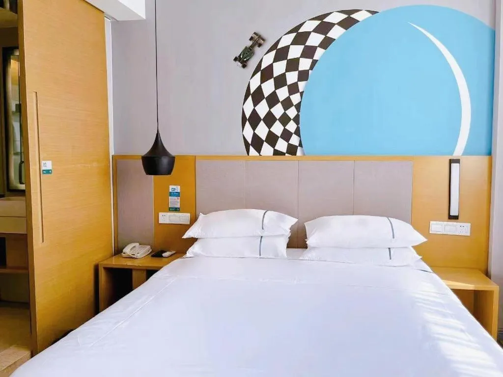 Bed in City Comfort Inn Suizhou Yanhe Avenue