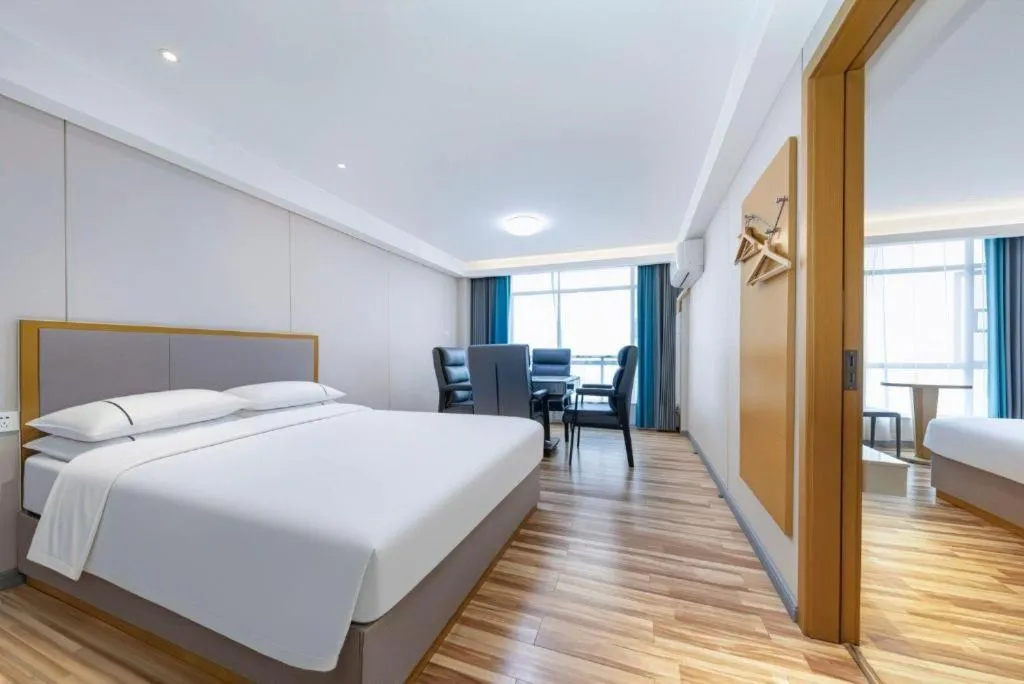 Bed in City Comfort Inn Suizhou Yanhe Avenue