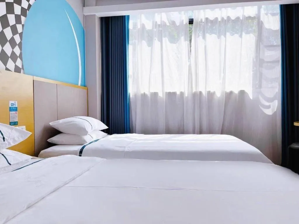 Bed in City Comfort Inn Suizhou Yanhe Avenue