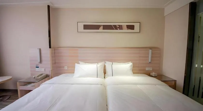 Bed in City Comfort Inn Nanning Dashatian Metro Station