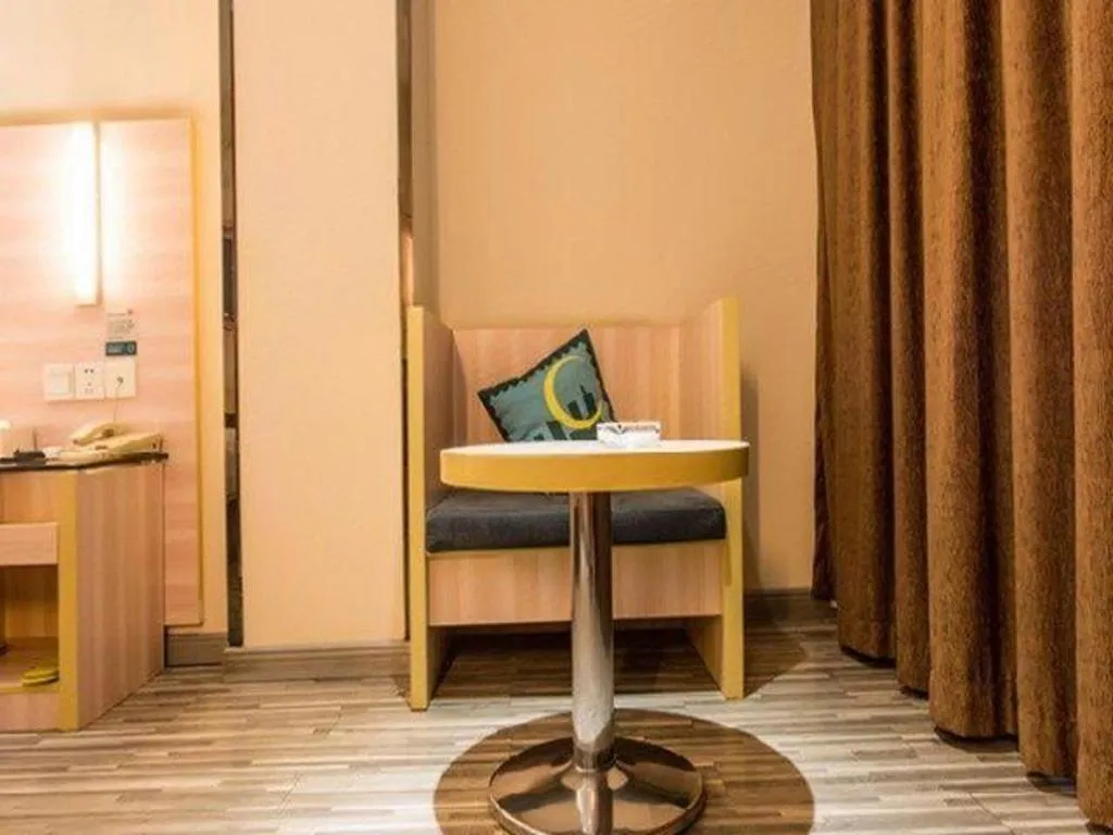 City Comfort Inn Nanning Dashatian Metro Station