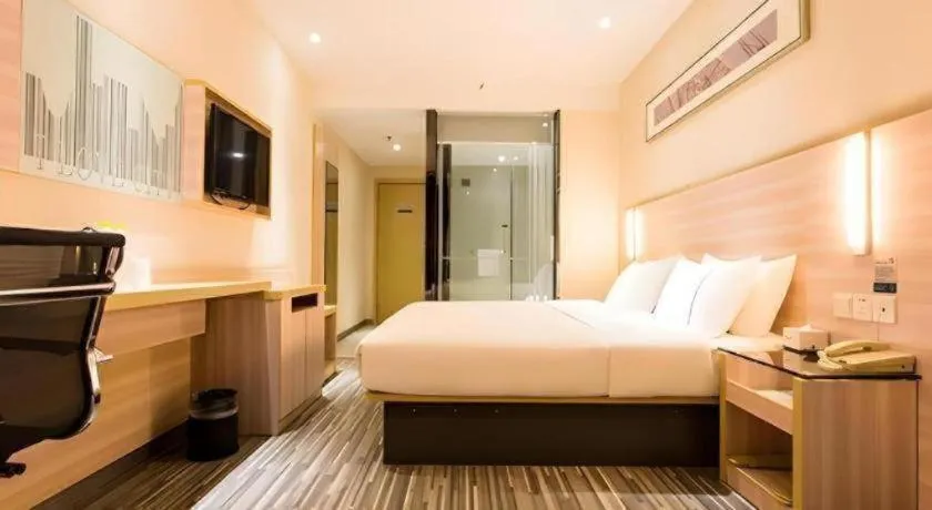 Bed in City Comfort Inn Nanning Dashatian Metro Station