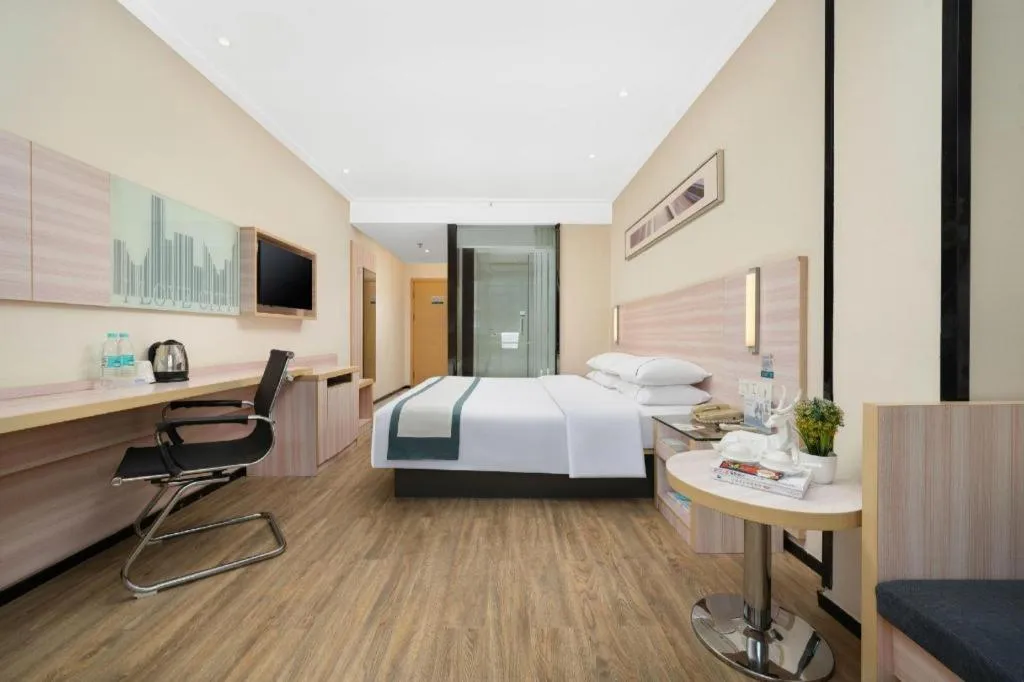 Bed in City Comfort Inn Nanning Dashatian Metro Station